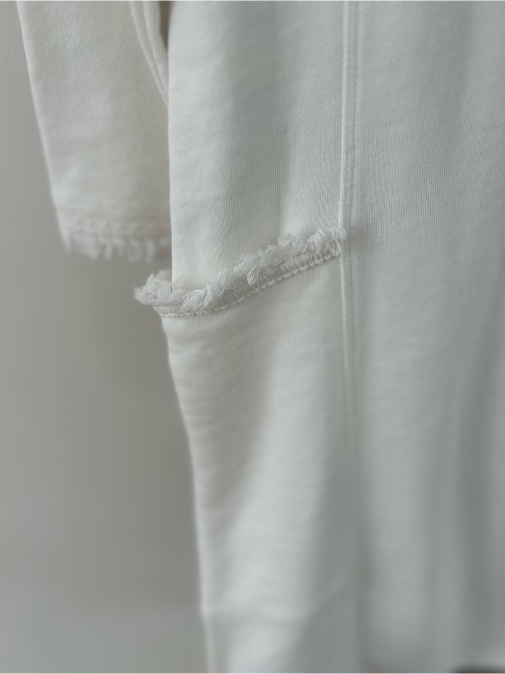 Susan Graver Weekend French Terry Multiples Shift Dress White Fringe Size XXS - Picture 4 of 9